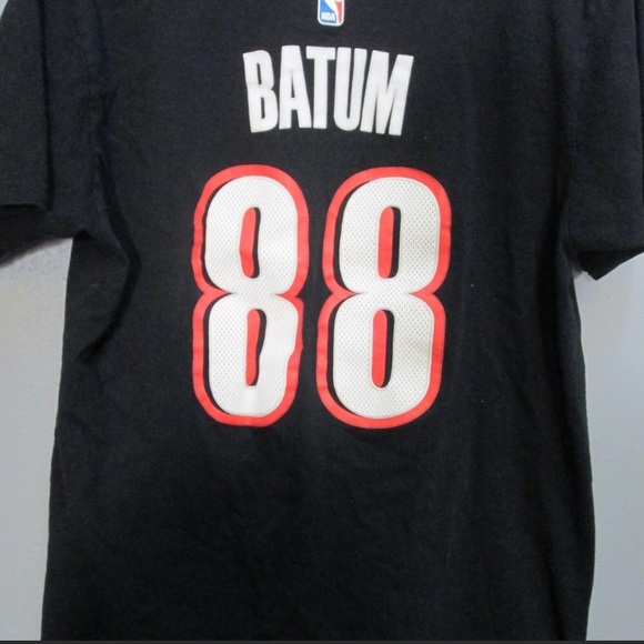 🛍$1 Add-on Item!🛍 Adidas T-shirt - size Large - Picture 4 of 6